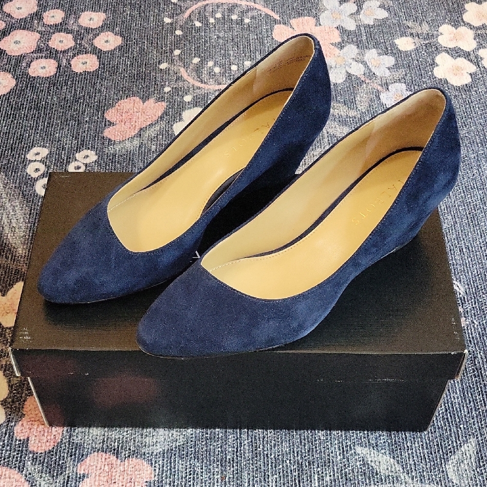 Talbots Indigo Blue Laney Wedge